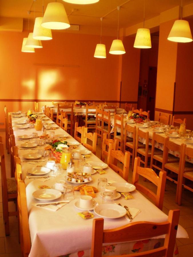 Casa Del Parco Dell'Adamello Di Vezza D'Oglio Hostel Eksteriør bilde