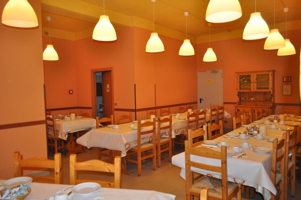 Casa Del Parco Dell'Adamello Di Vezza D'Oglio Hostel Eksteriør bilde