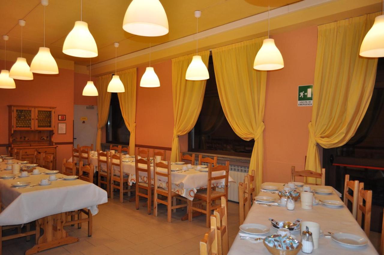 Casa Del Parco Dell'Adamello Di Vezza D'Oglio Hostel Eksteriør bilde